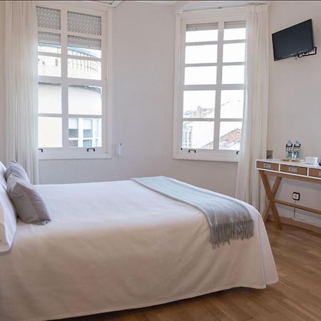 Hostal Zahara Ferrol Exteriör bild